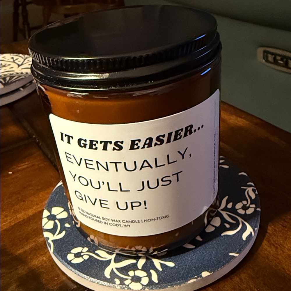 Heart Mountain Candle Company Candle 8 oz NEW HIMALAYAN ORCHID HUMOROUS - Picture 2 of 2